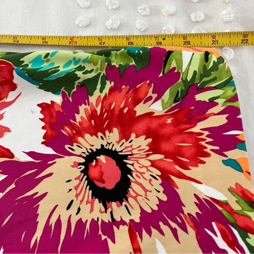 Bandolino Stretch Capri Pants Womens Size 10 Floral Print Cotton Blend. Wide leg - Picture 5 of 6